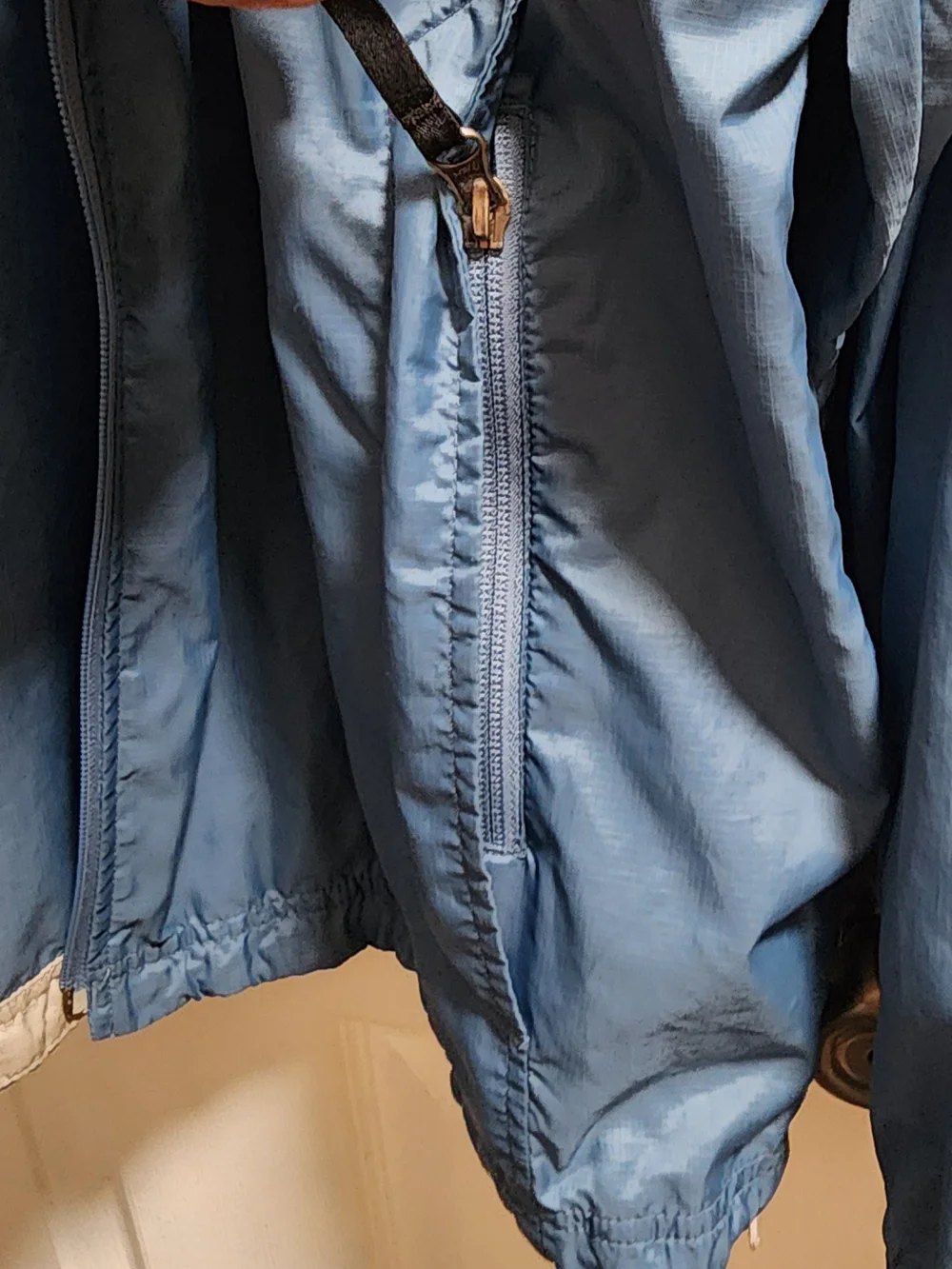 L.L. Bean Men's Slate Blue Lightweight Hooded Jacket
